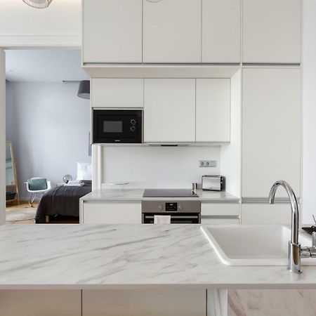 Designer Dream Home In The Center W 2Br/2Bath บูดาเปสต์ ภายนอก รูปภาพ