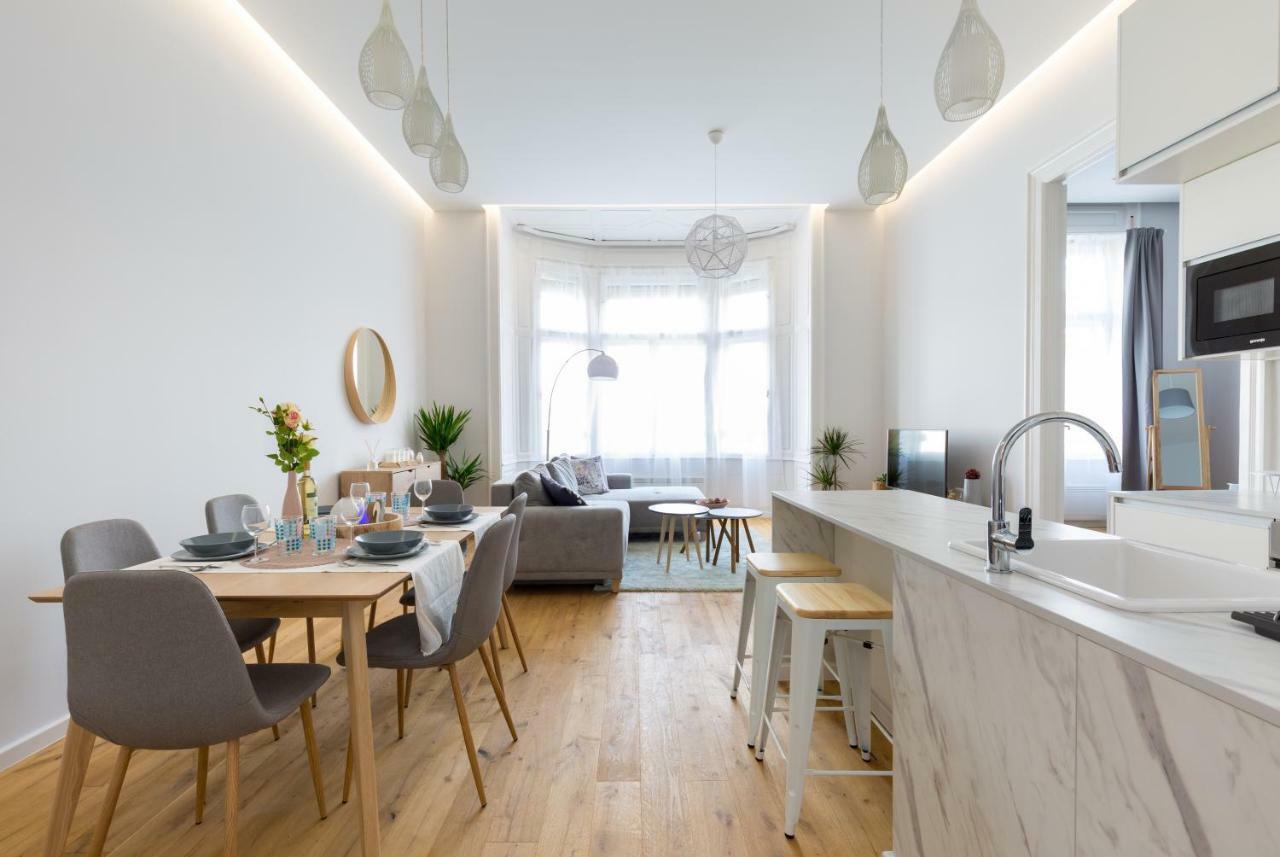 Designer Dream Home In The Center W 2Br/2Bath บูดาเปสต์ ภายนอก รูปภาพ