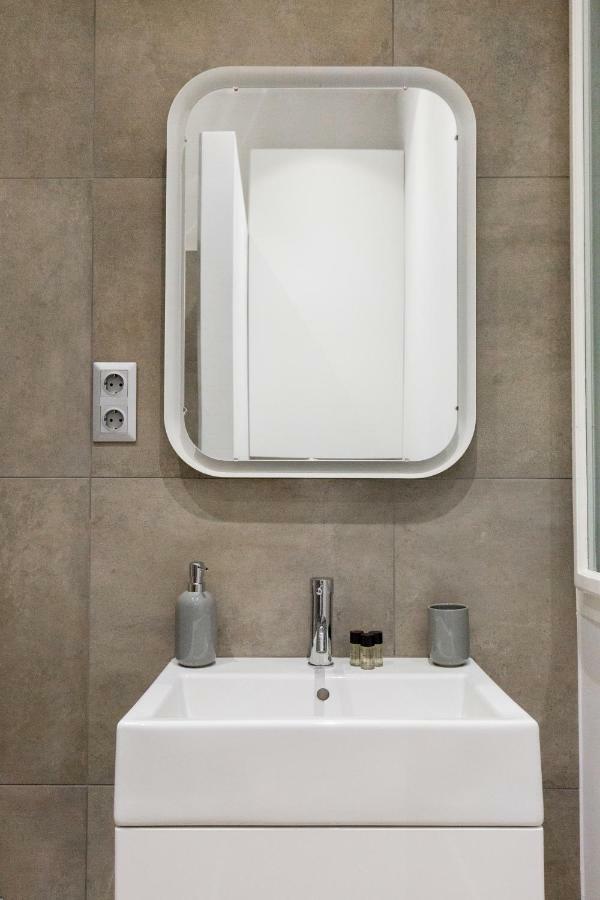 Designer Dream Home In The Center W 2Br/2Bath บูดาเปสต์ ภายนอก รูปภาพ